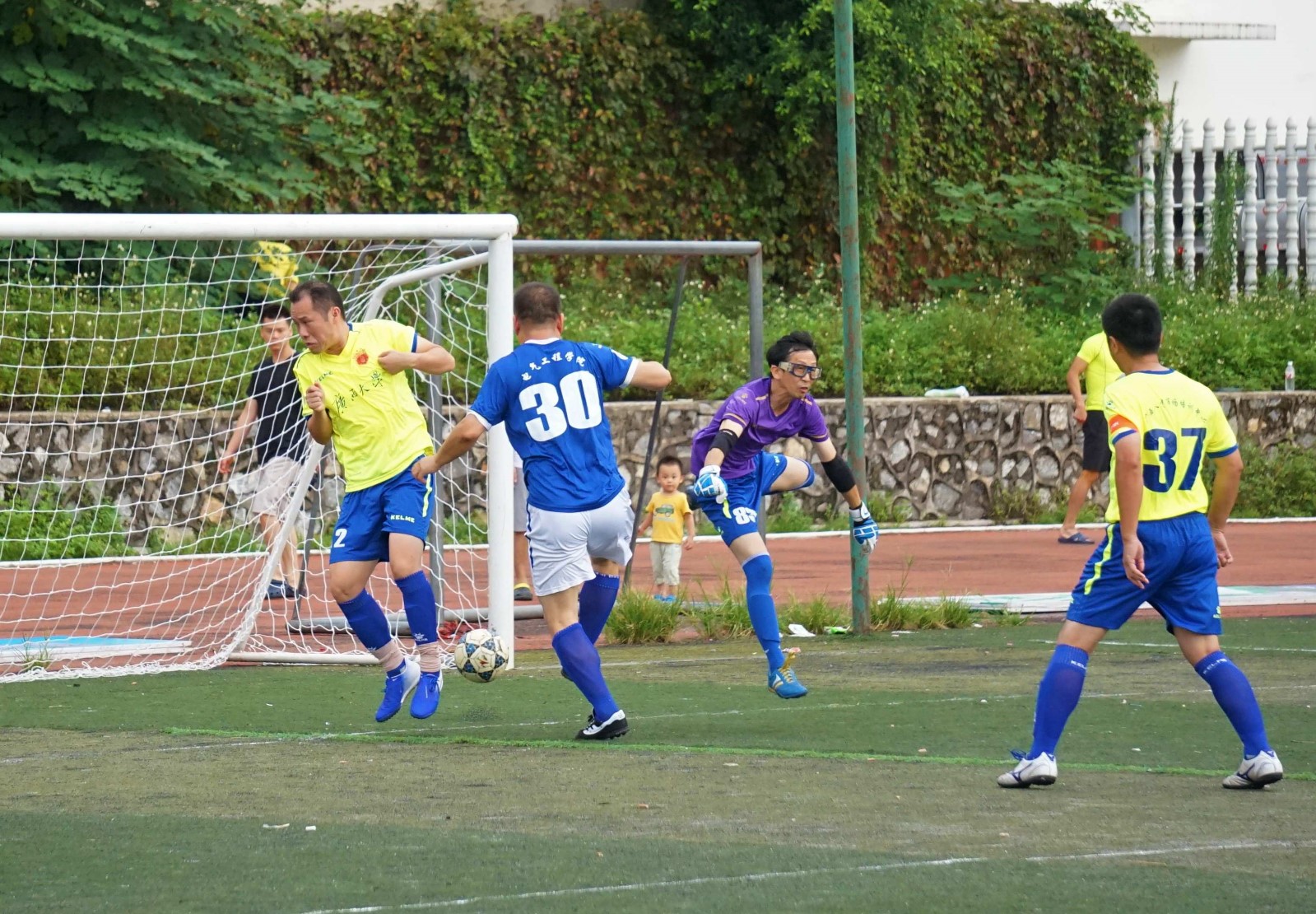 君武教工（黄）VS 春茂电气